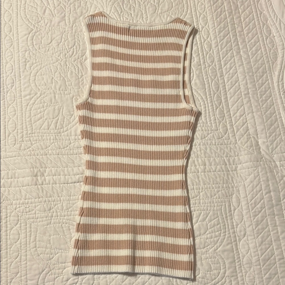 Striped Ribbed Sweater Tank Top - Picture 2 of 3